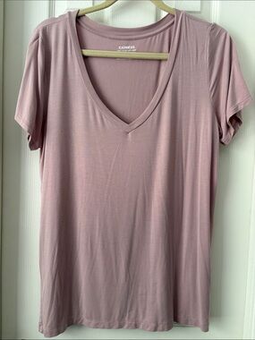 Express Easy tee Mauve Pink V-Neck Short Sleeve top shirt large